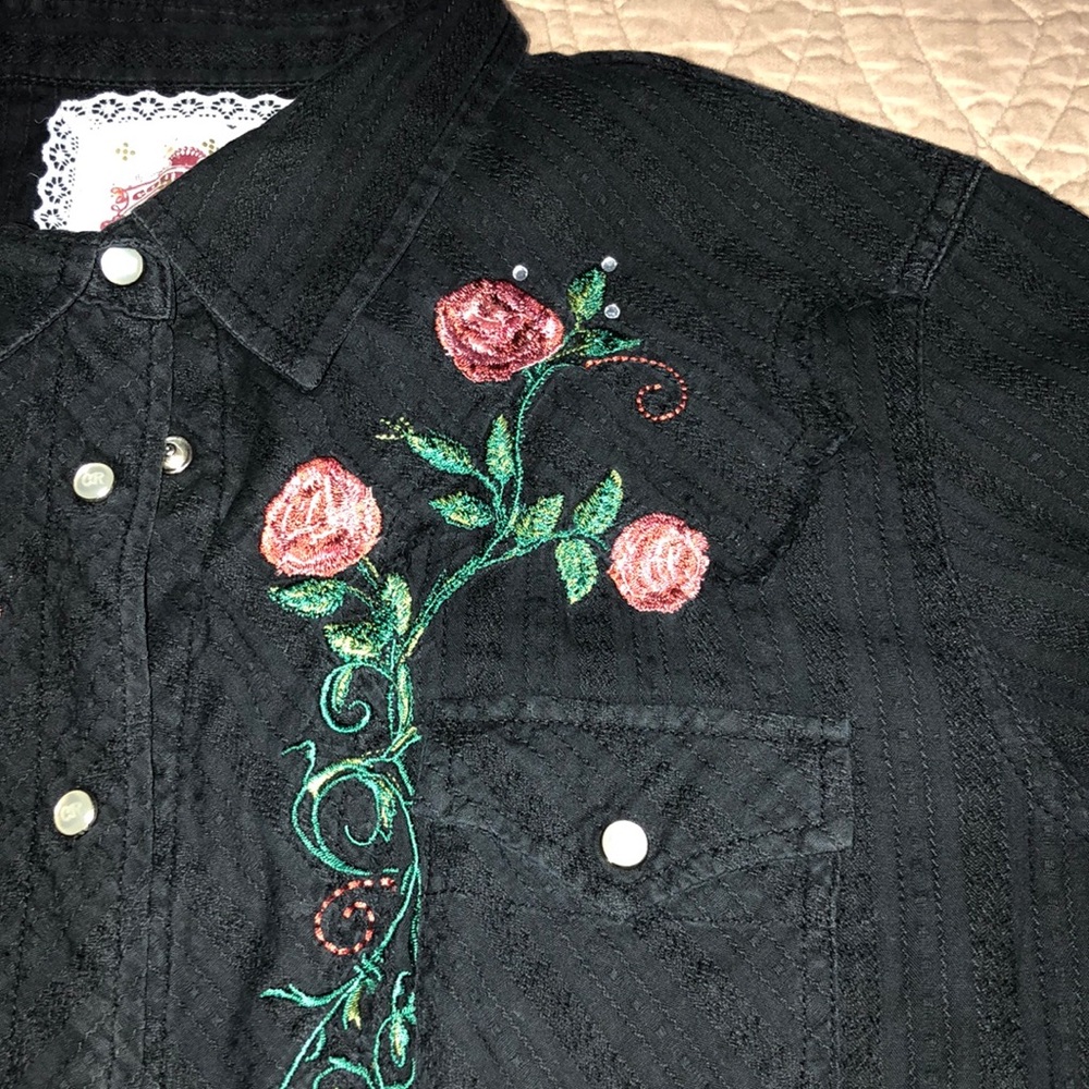 Beautiful Western Shirt! - Picture 2 of 5